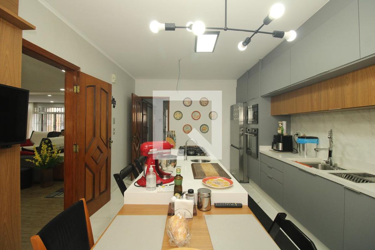 Casa, 3 quartos, 200 m² - Foto 44