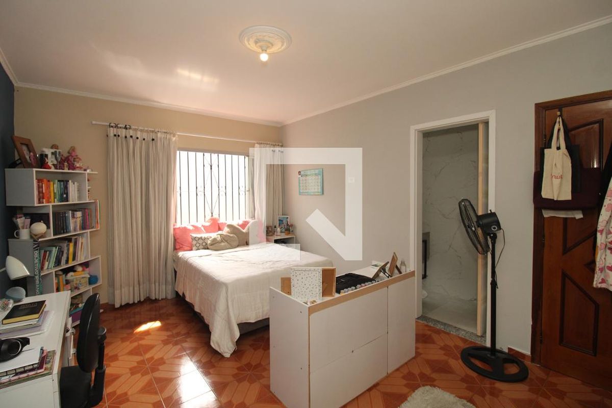 Casa, 3 quartos, 200 m² - Foto 28