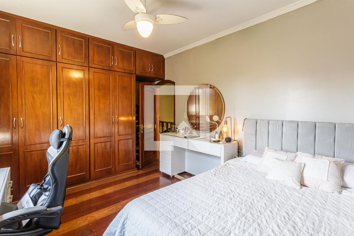 Casa, 3 quartos, 220 m² - Foto 15