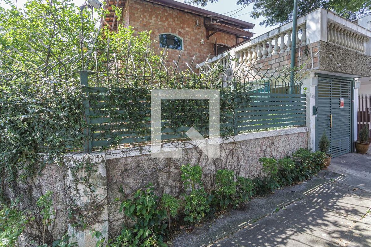 Casa, 3 quartos, 220 m² - Foto 54