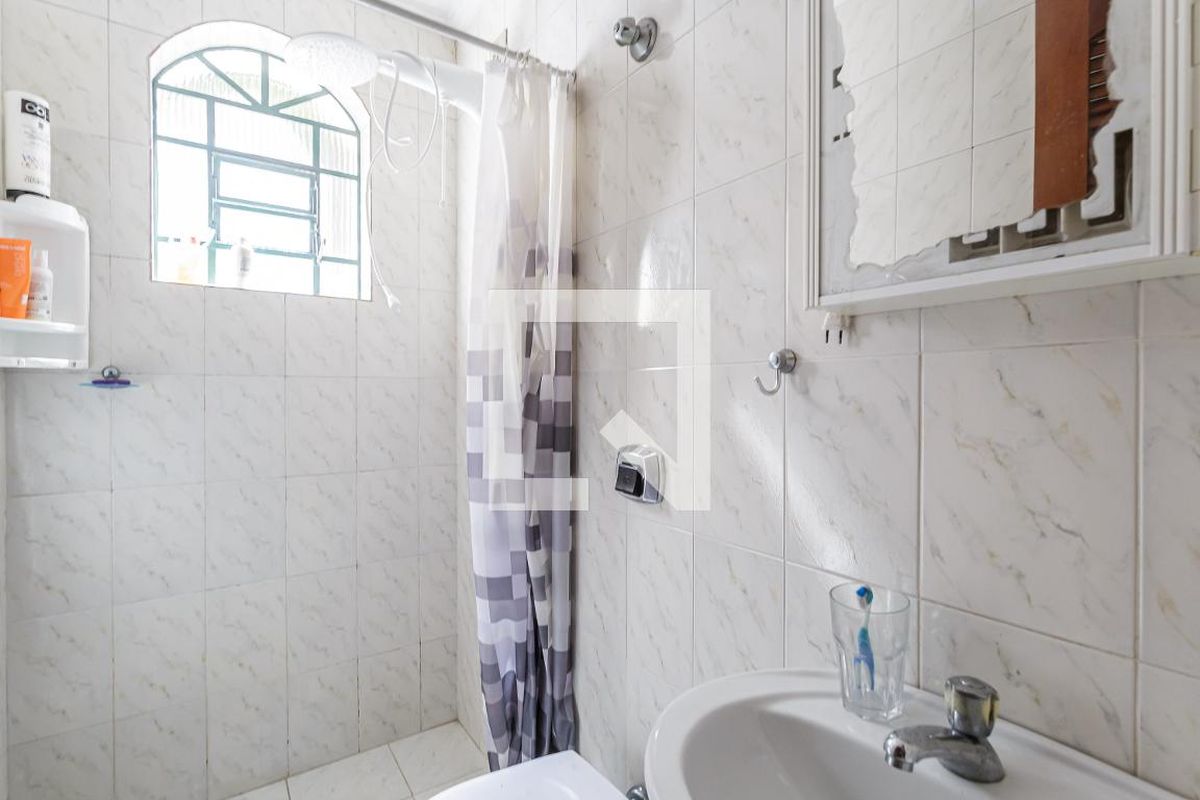Casa, 3 quartos, 220 m² - Foto 42