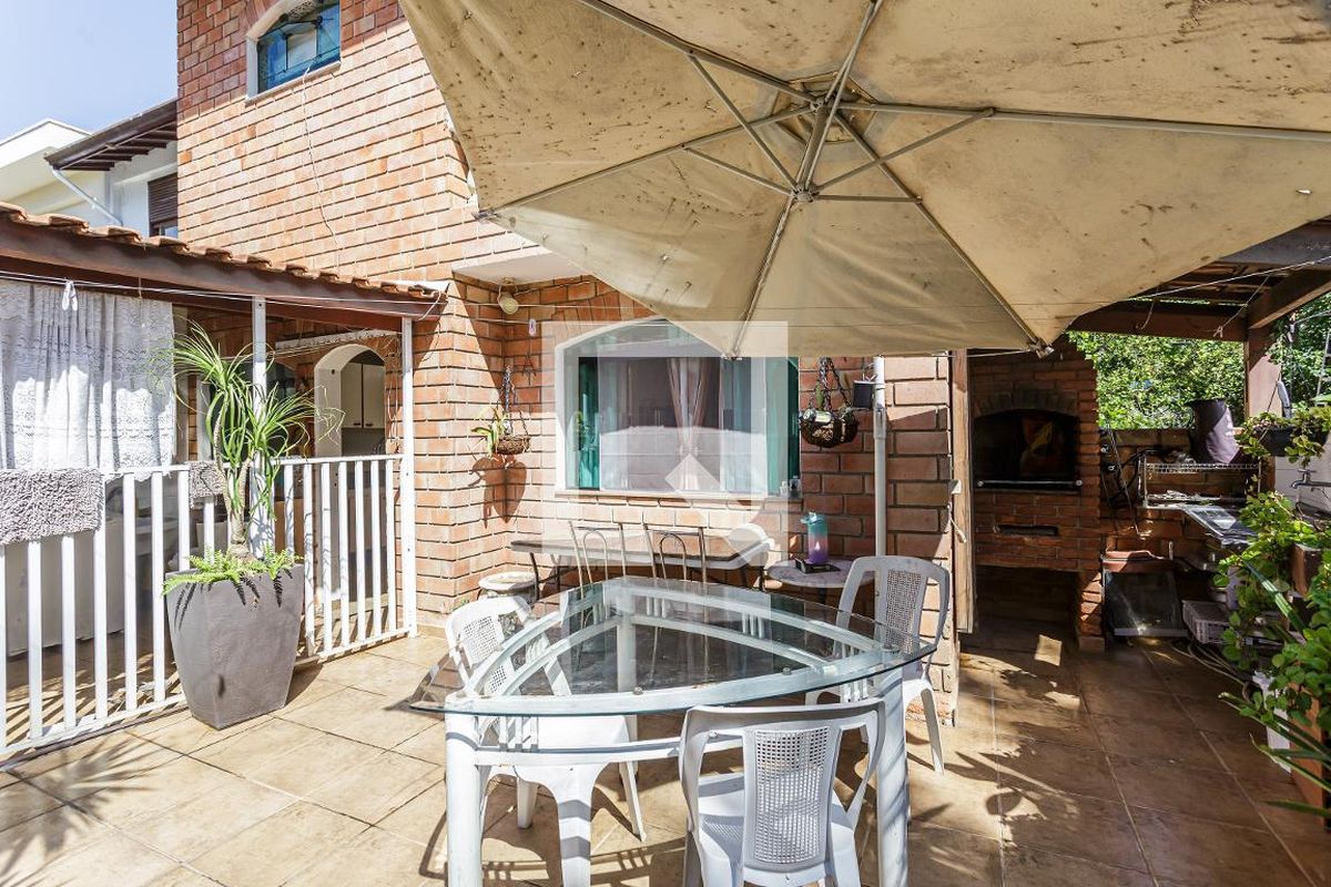 Casa, 3 quartos, 220 m² - Foto 44
