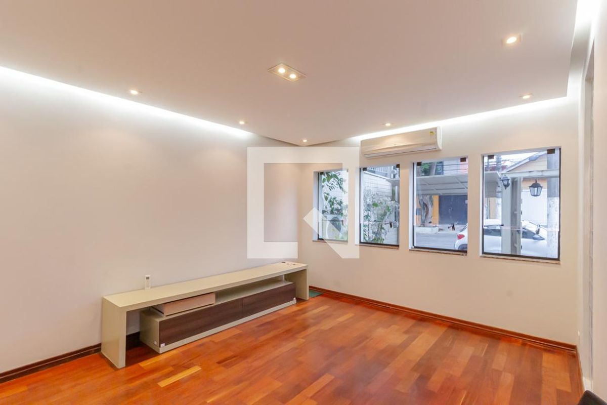 Casa, 3 quartos, 160 m² - Foto 2