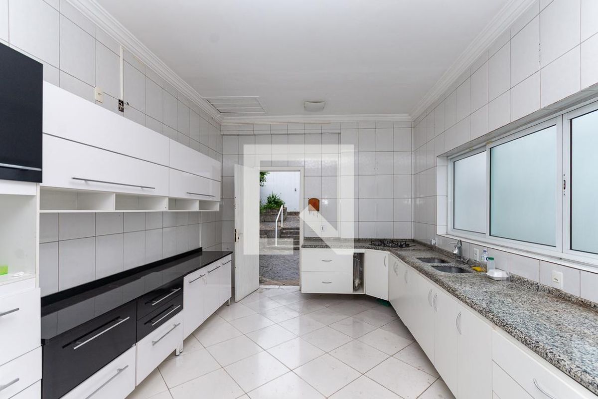 Casa, 3 quartos, 550 m² - Foto 23
