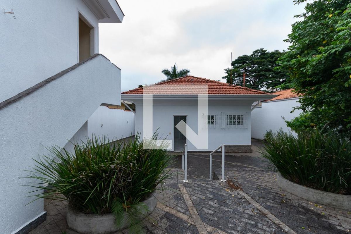 Casa, 3 quartos, 550 m² - Foto 32