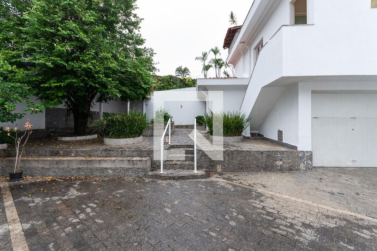 Casa, 3 quartos, 550 m² - Foto 26