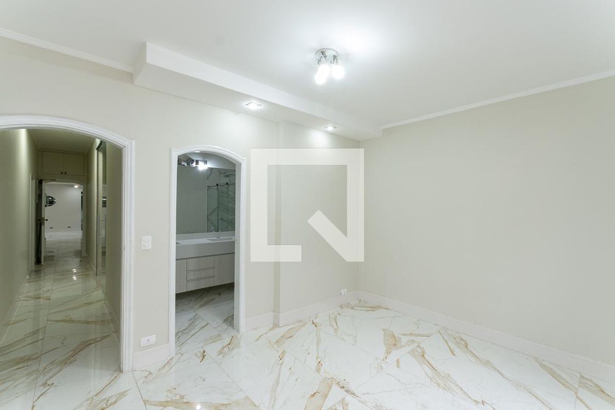 Casa, 4 quartos, 650 m² - Foto 37