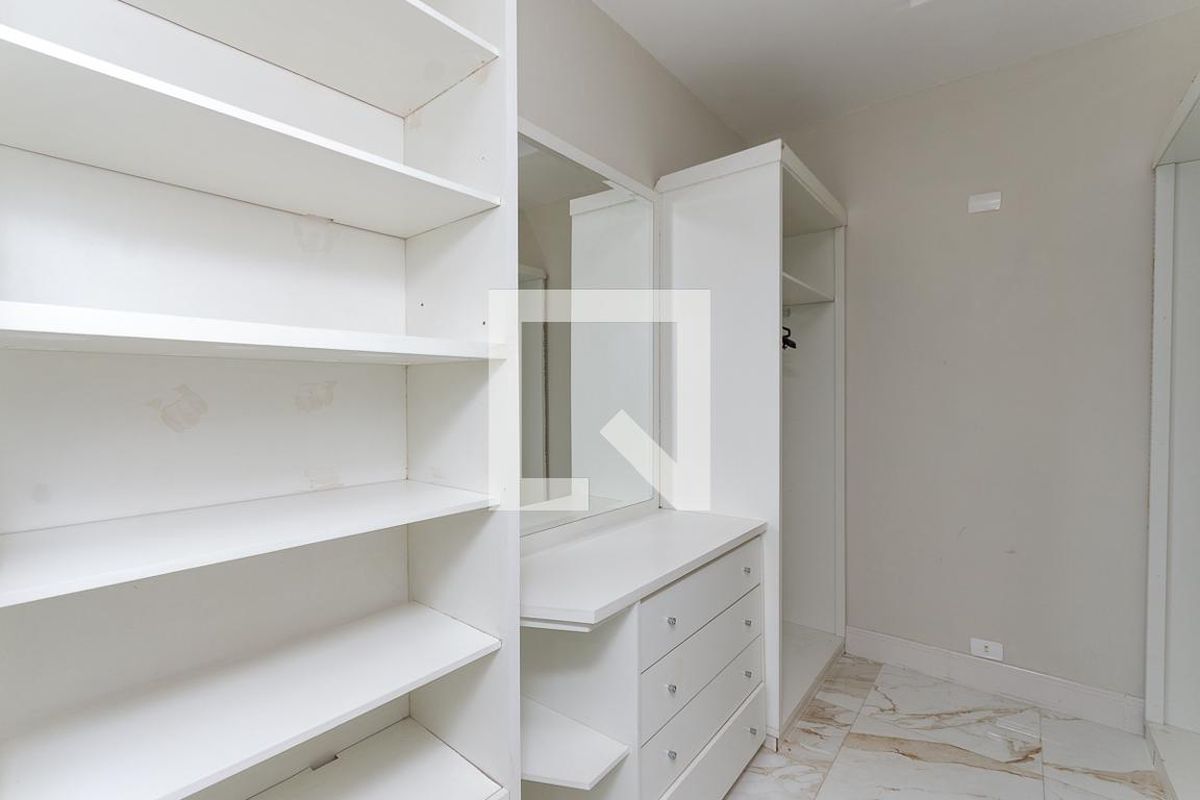 Casa, 4 quartos, 650 m² - Foto 24