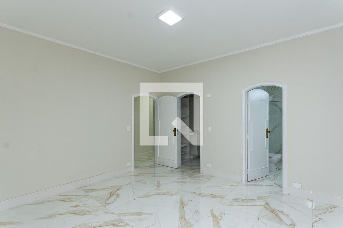 Casa, 4 quartos, 650 m² - Foto 17