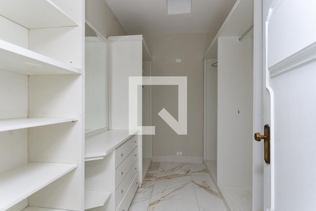 Casa, 4 quartos, 650 m² - Foto 23