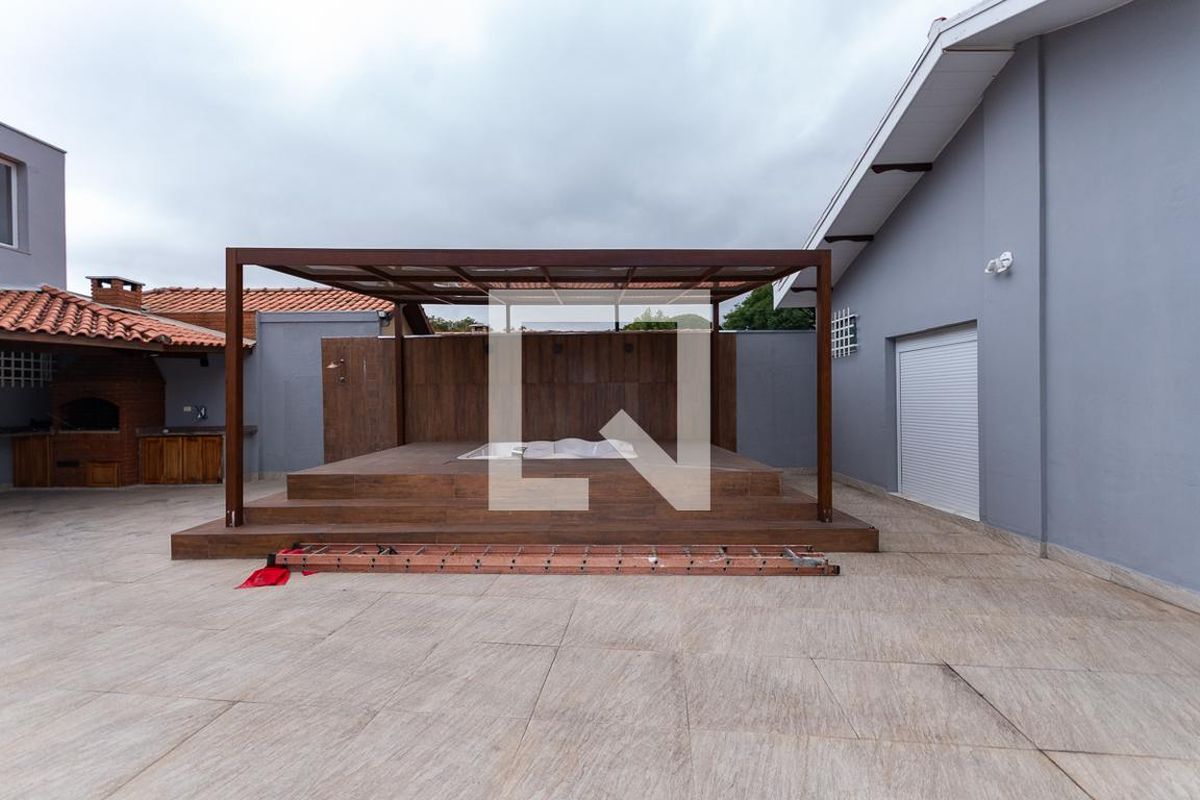 Casa, 4 quartos, 650 m² - Foto 44