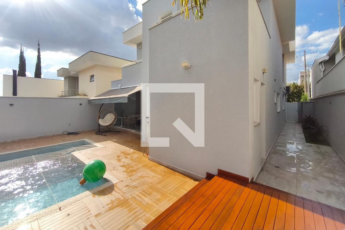 Casa à Venda - Swiss Park, 3 Quartos,  360 m2 em , Campinas - sp | SoloBR