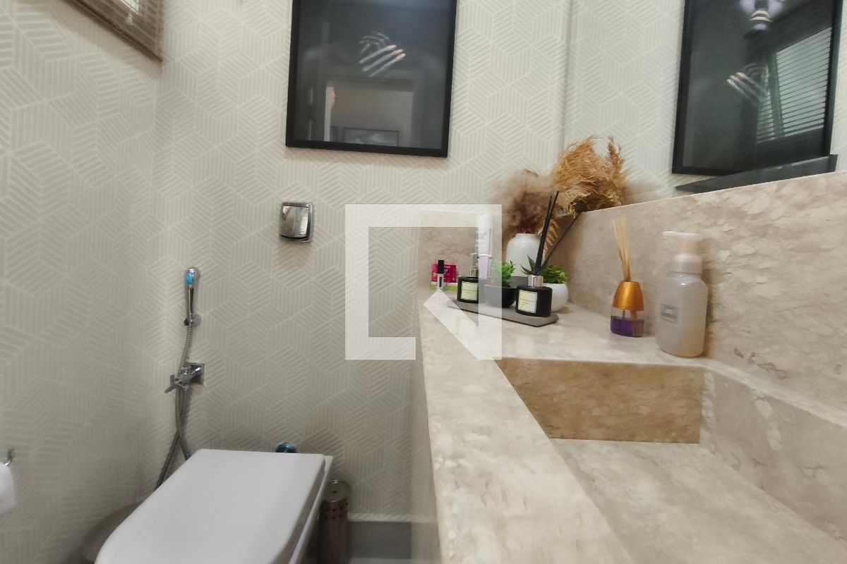Casa à Venda - Swiss Park, 3 Quartos,  360 m2 em , Campinas - sp | SoloBR