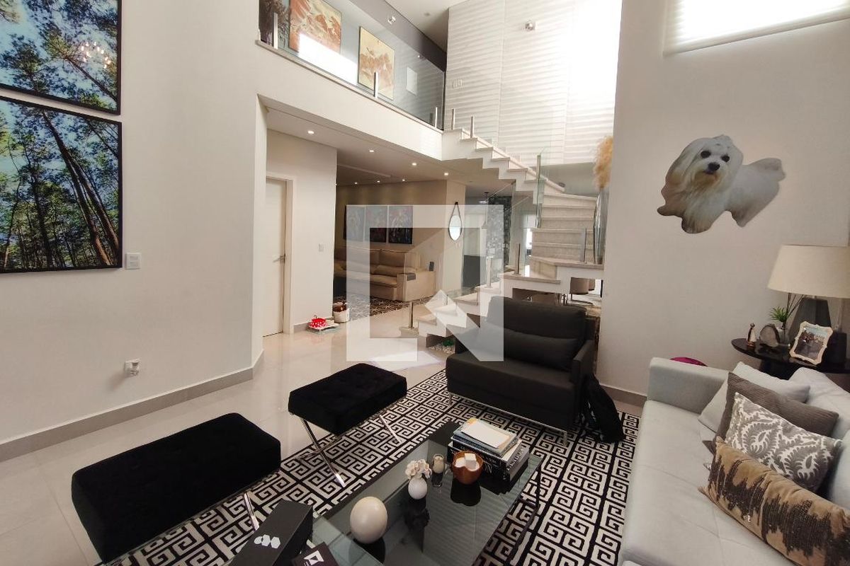 Casa à Venda - Swiss Park, 3 Quartos,  360 m2 em , Campinas - sp | SoloBR