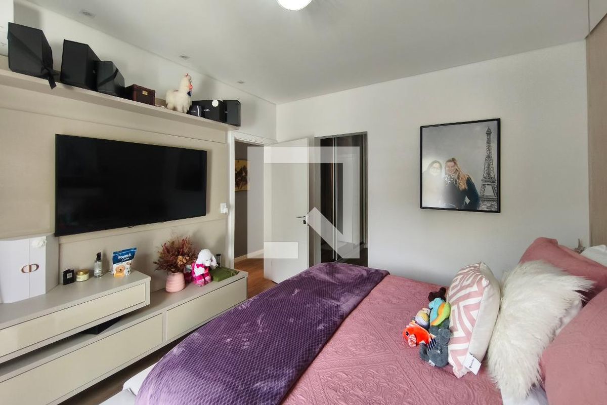 Casa à Venda - Swiss Park, 3 Quartos,  360 m2 em , Campinas - sp | SoloBR