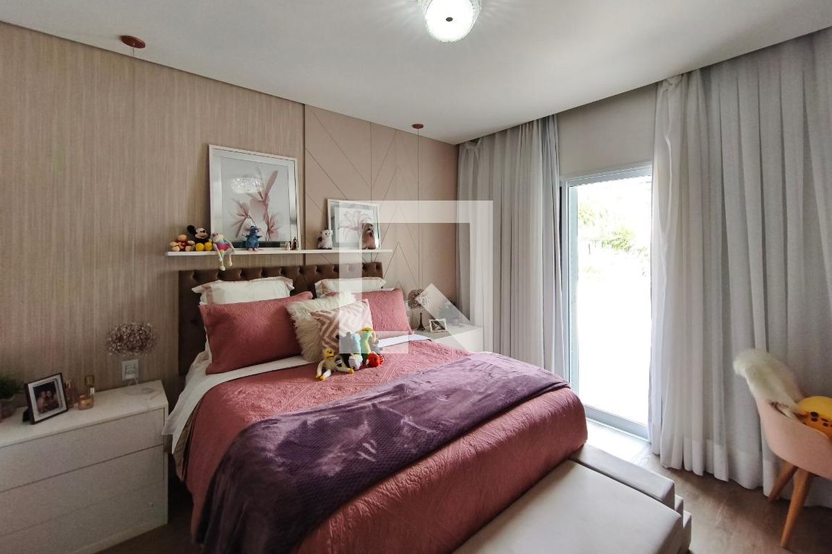 Casa à Venda - Swiss Park, 3 Quartos,  360 m2 em , Campinas - sp | SoloBR