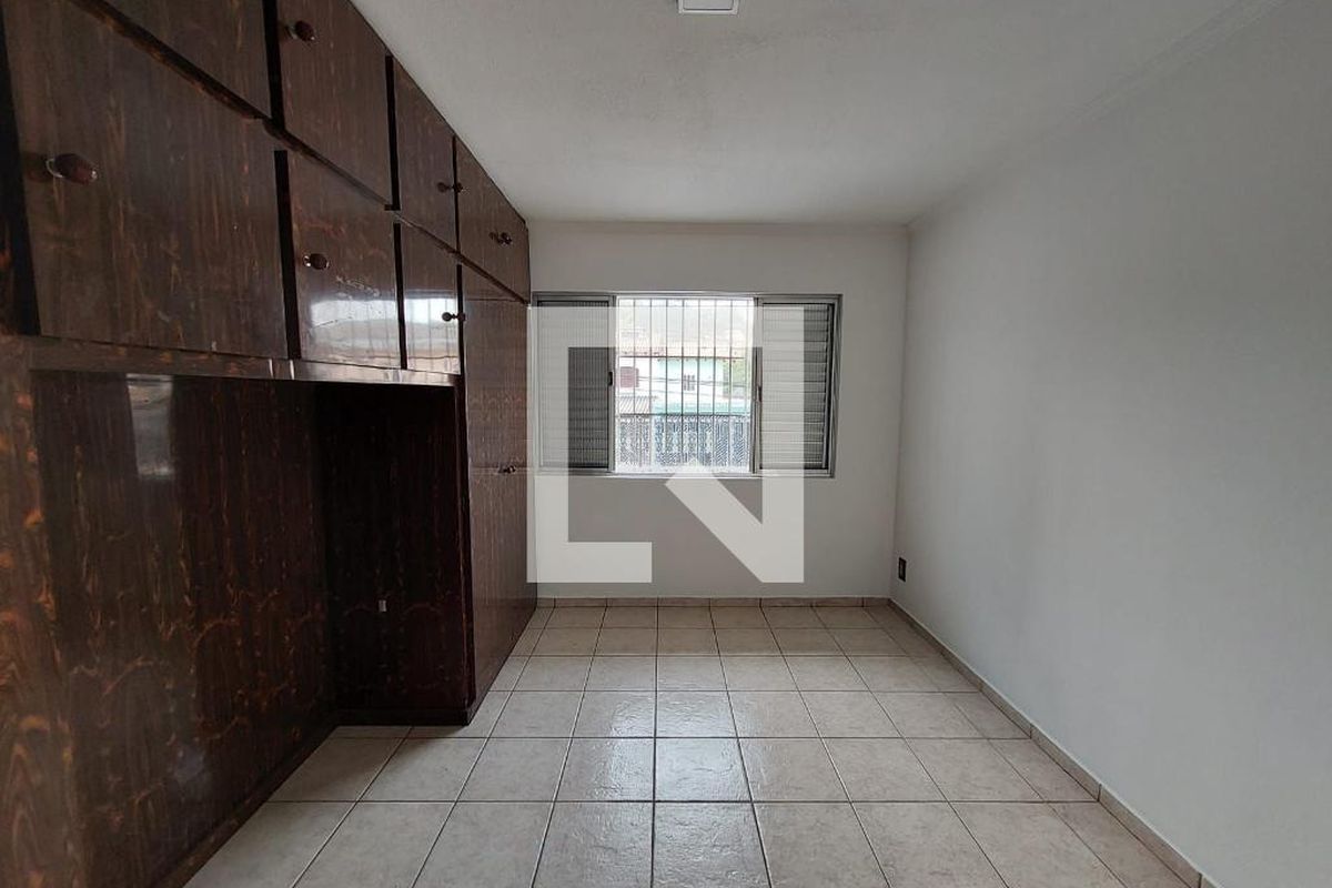 Casa, 4 quartos, 256 m² - Foto 2