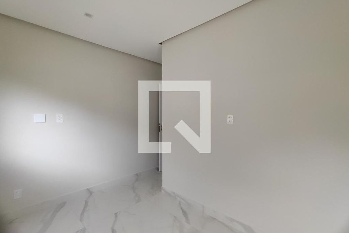 Casa, 4 quartos, 200 m² - Foto 41