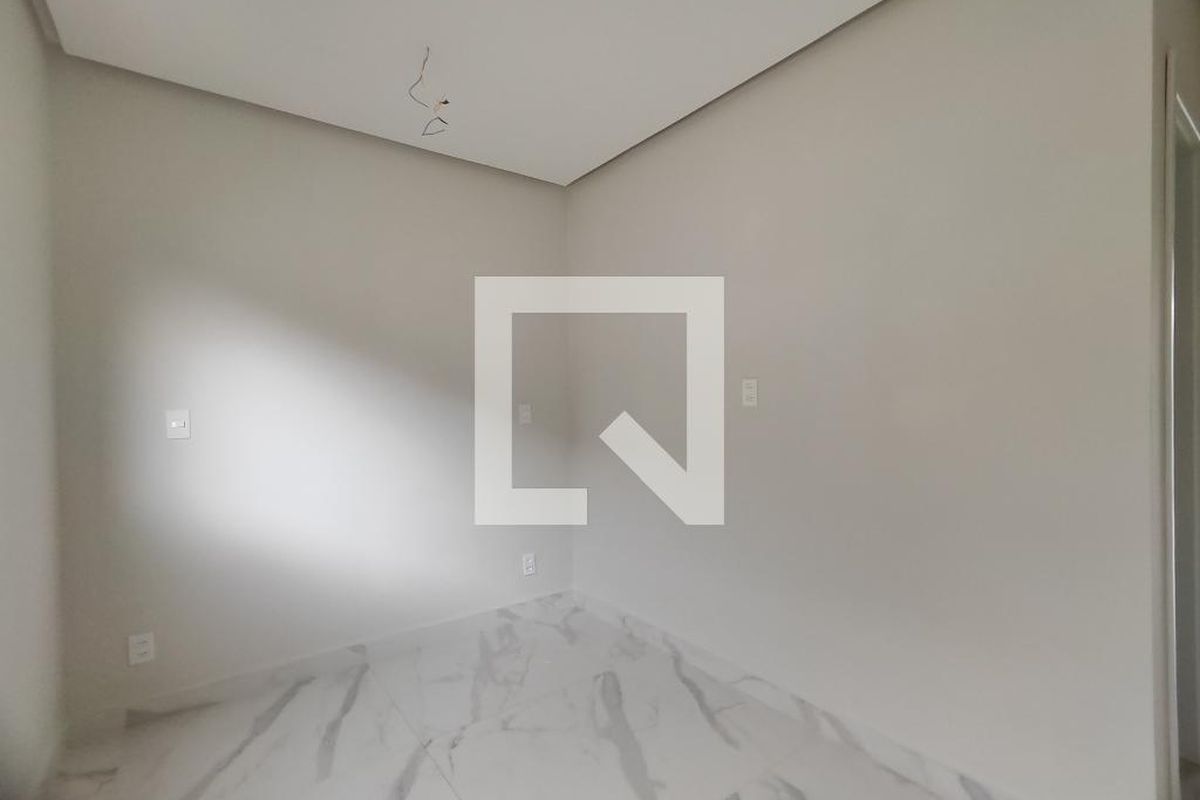 Casa, 4 quartos, 200 m² - Foto 32