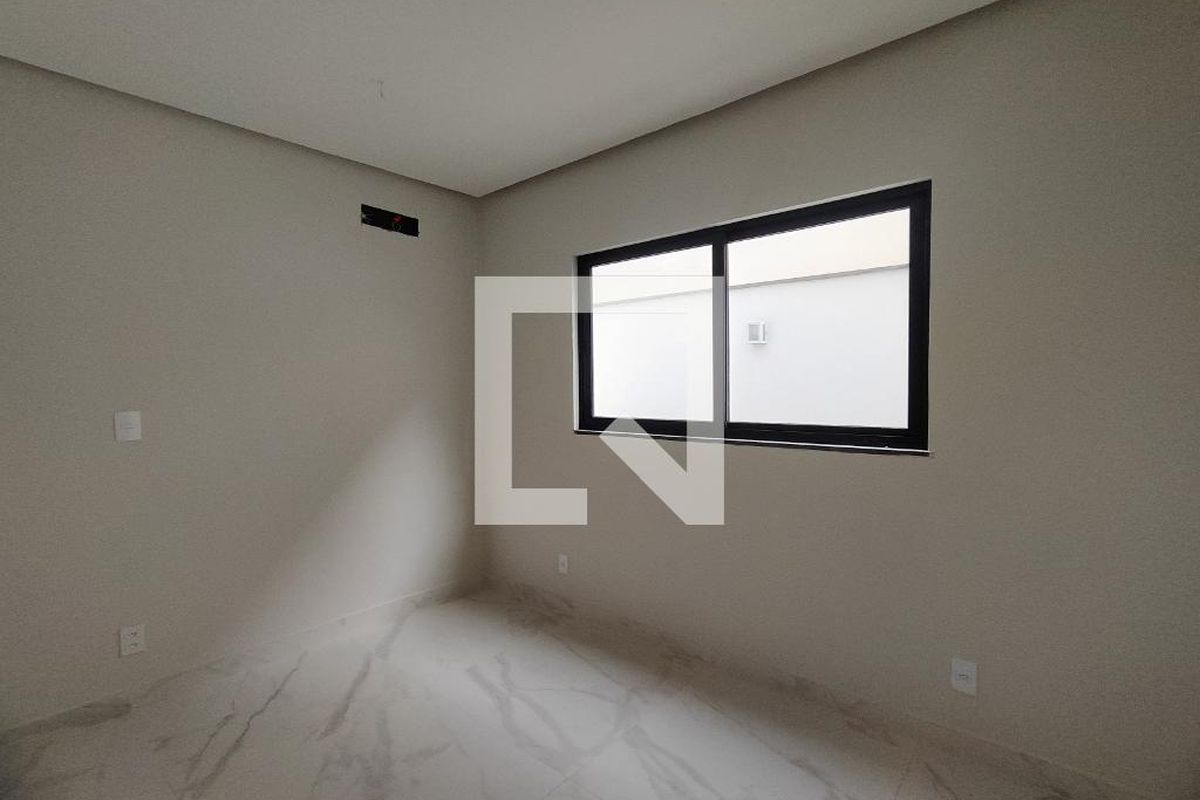 Casa, 4 quartos, 200 m² - Foto 9