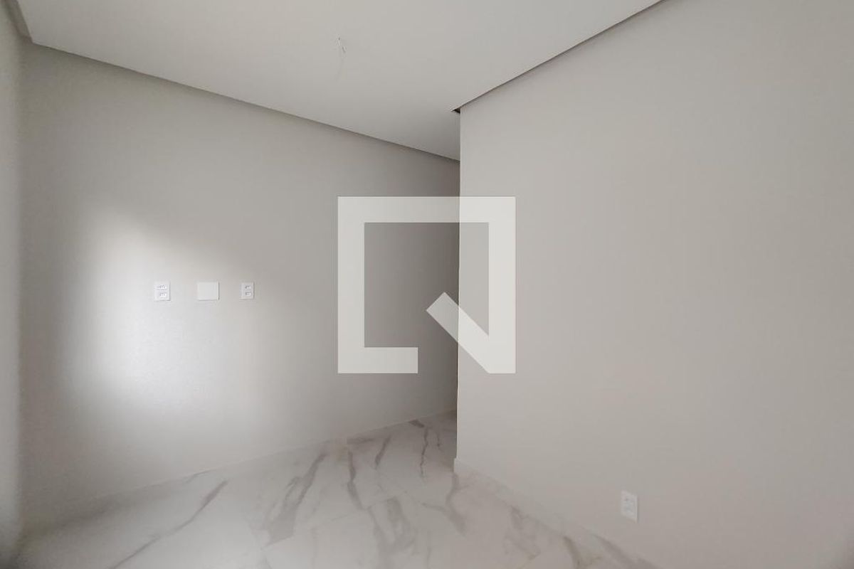 Casa, 4 quartos, 200 m² - Foto 11