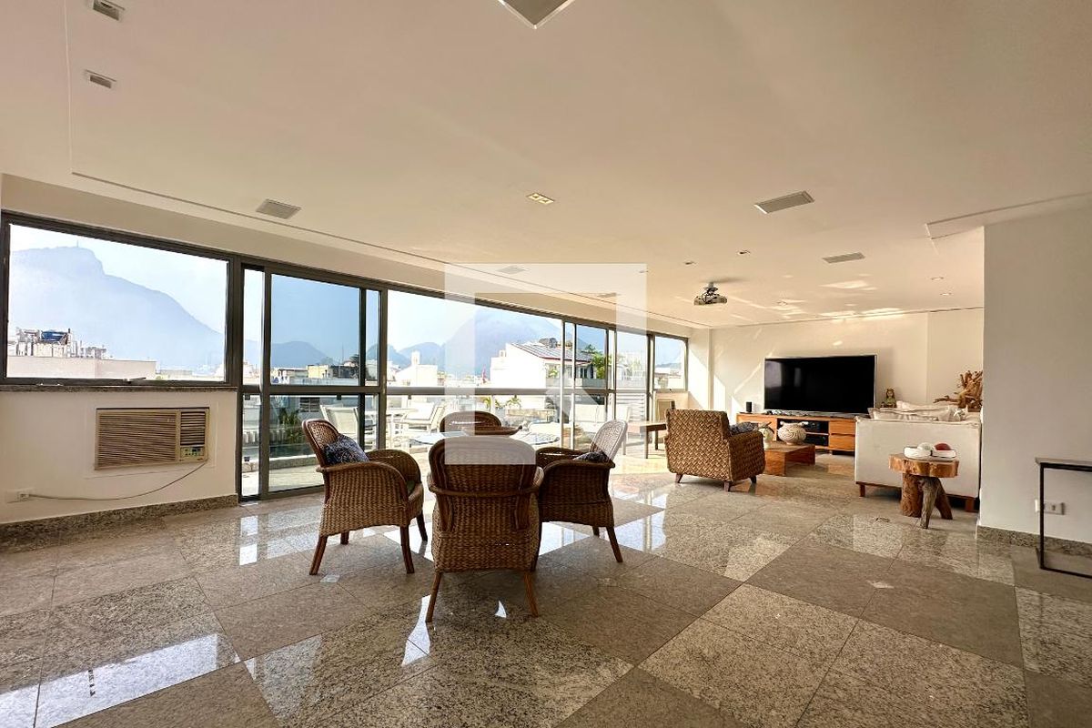 Apartamento, 4 quartos, 559 m² - Foto 1