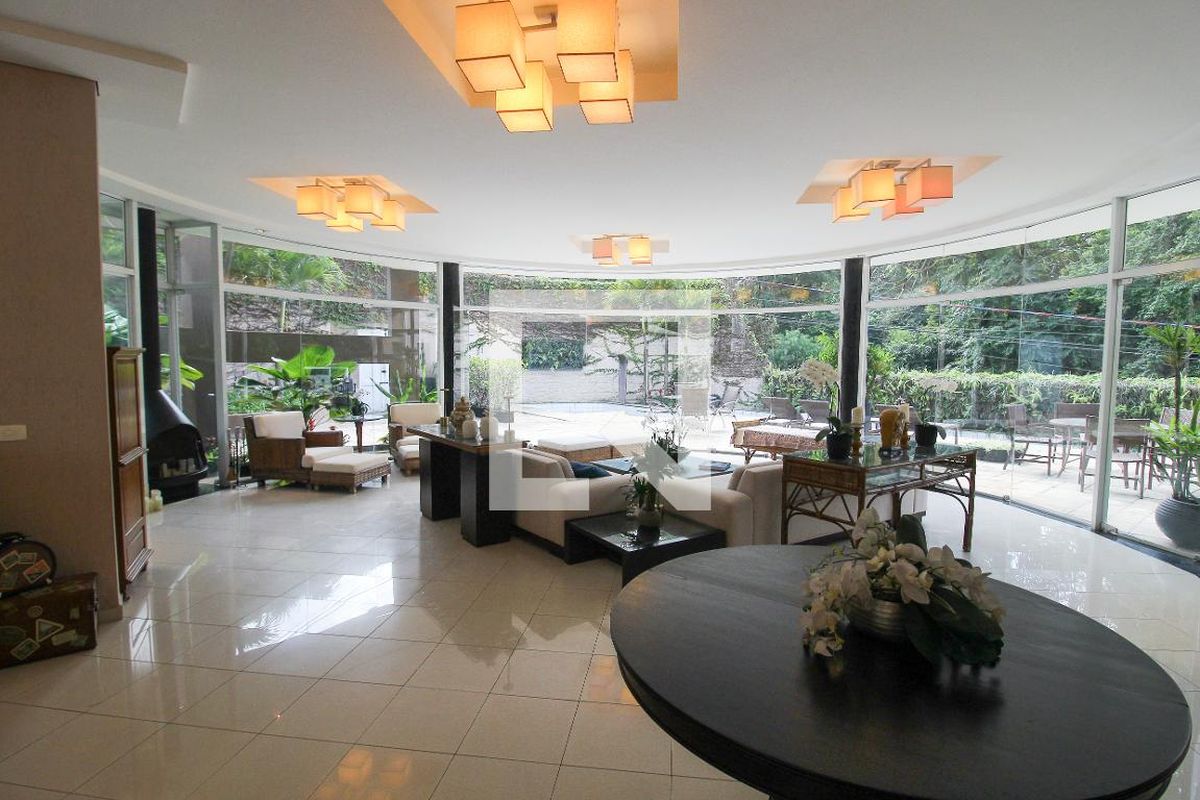 Casa, 4 quartos, 697 m² - Foto 3