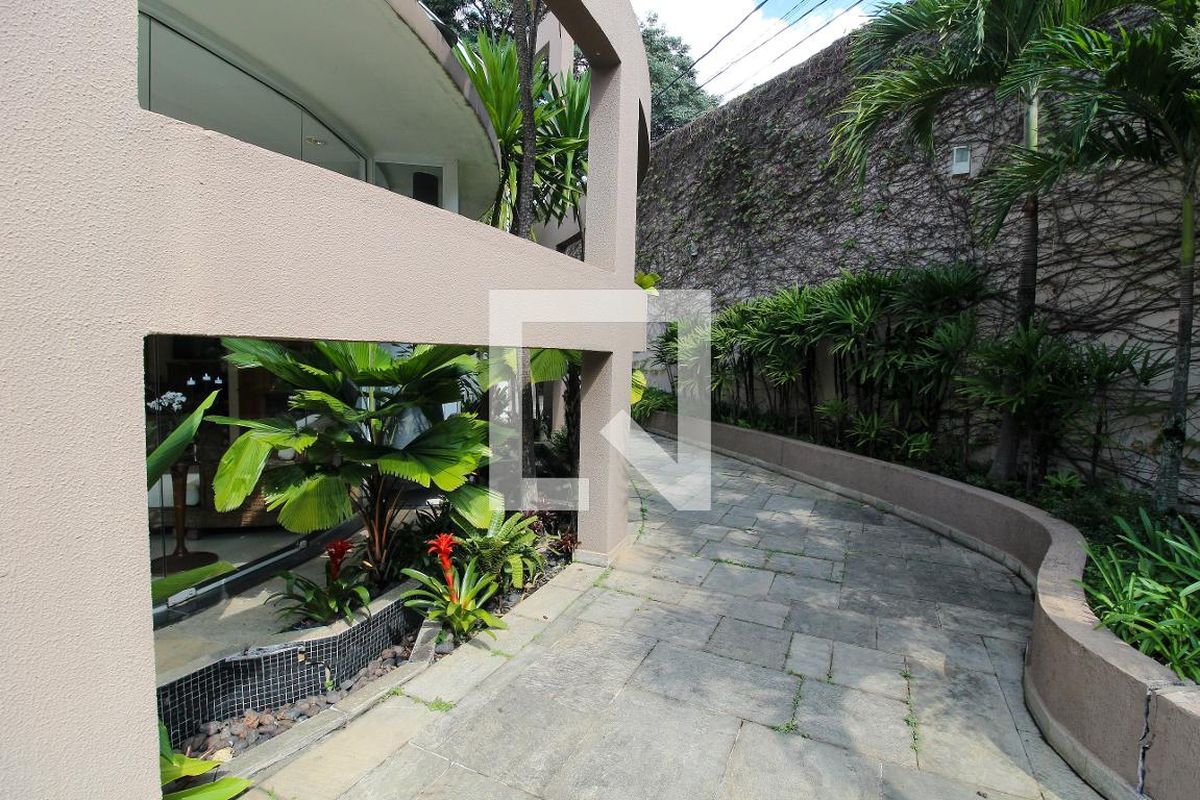 Casa, 4 quartos, 697 m² - Foto 8