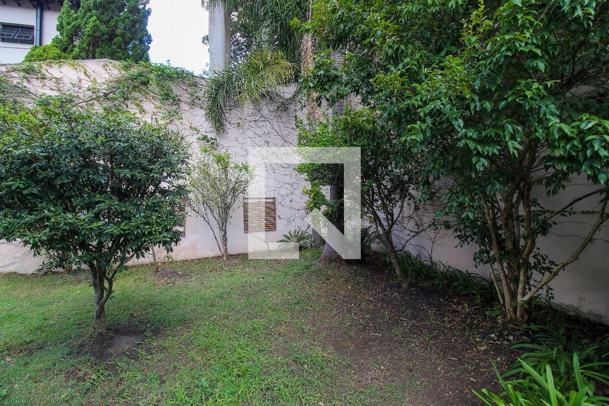 Casa, 4 quartos, 697 m² - Foto 38