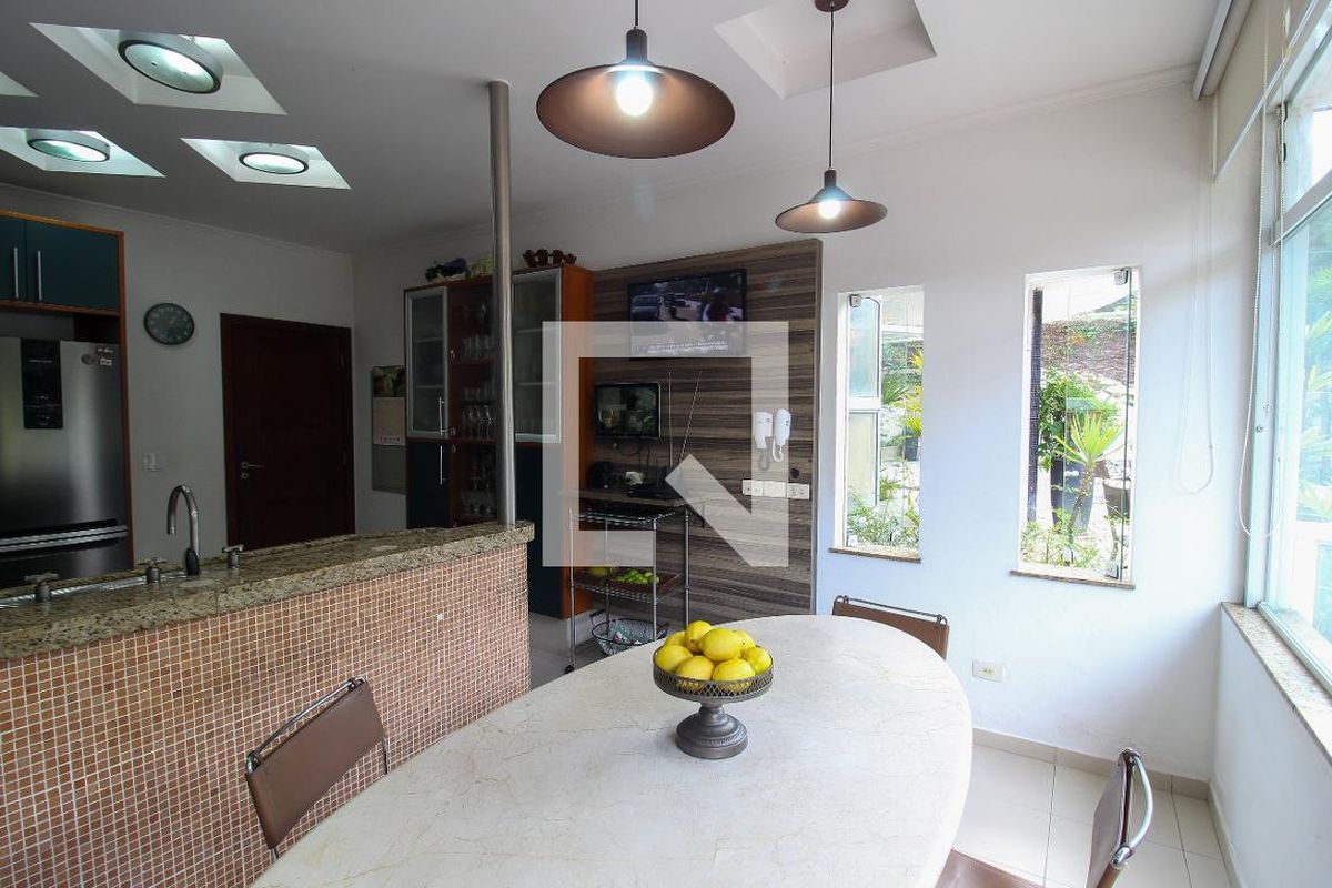 Casa, 4 quartos, 697 m² - Foto 54