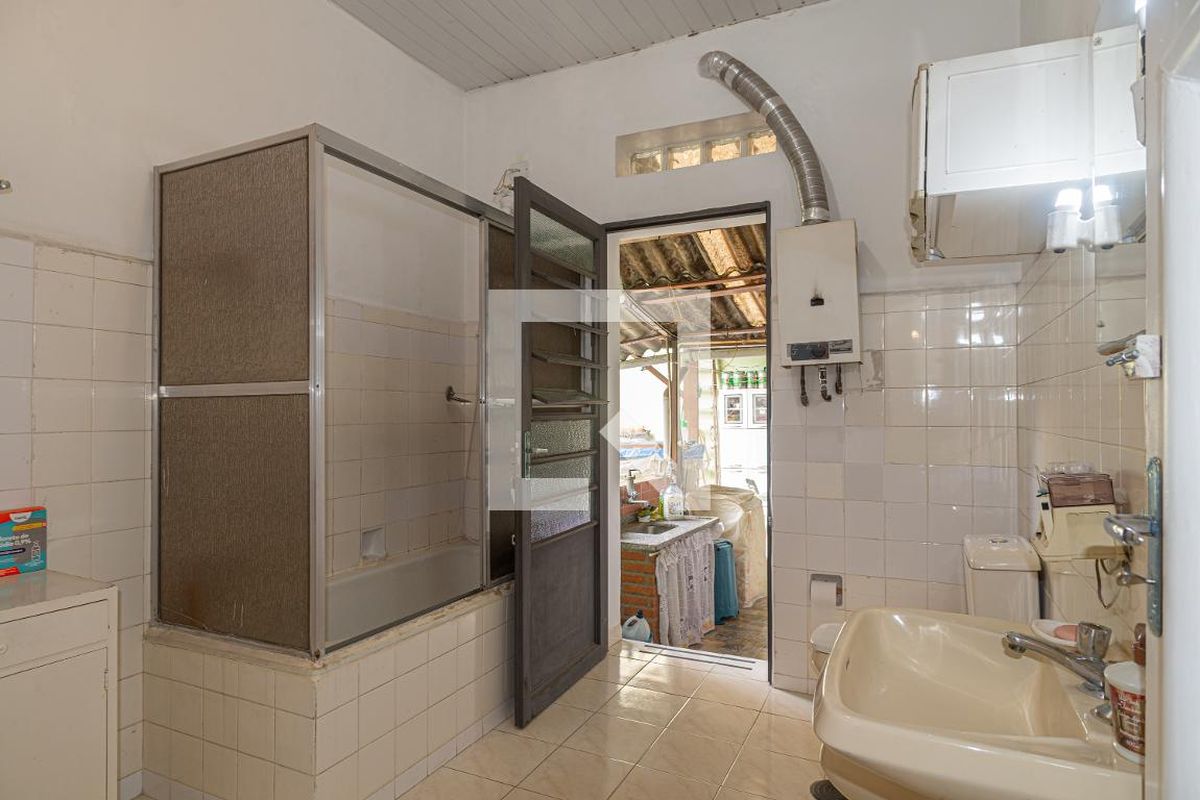 Casa, 3 quartos, 209 m² - Foto 35