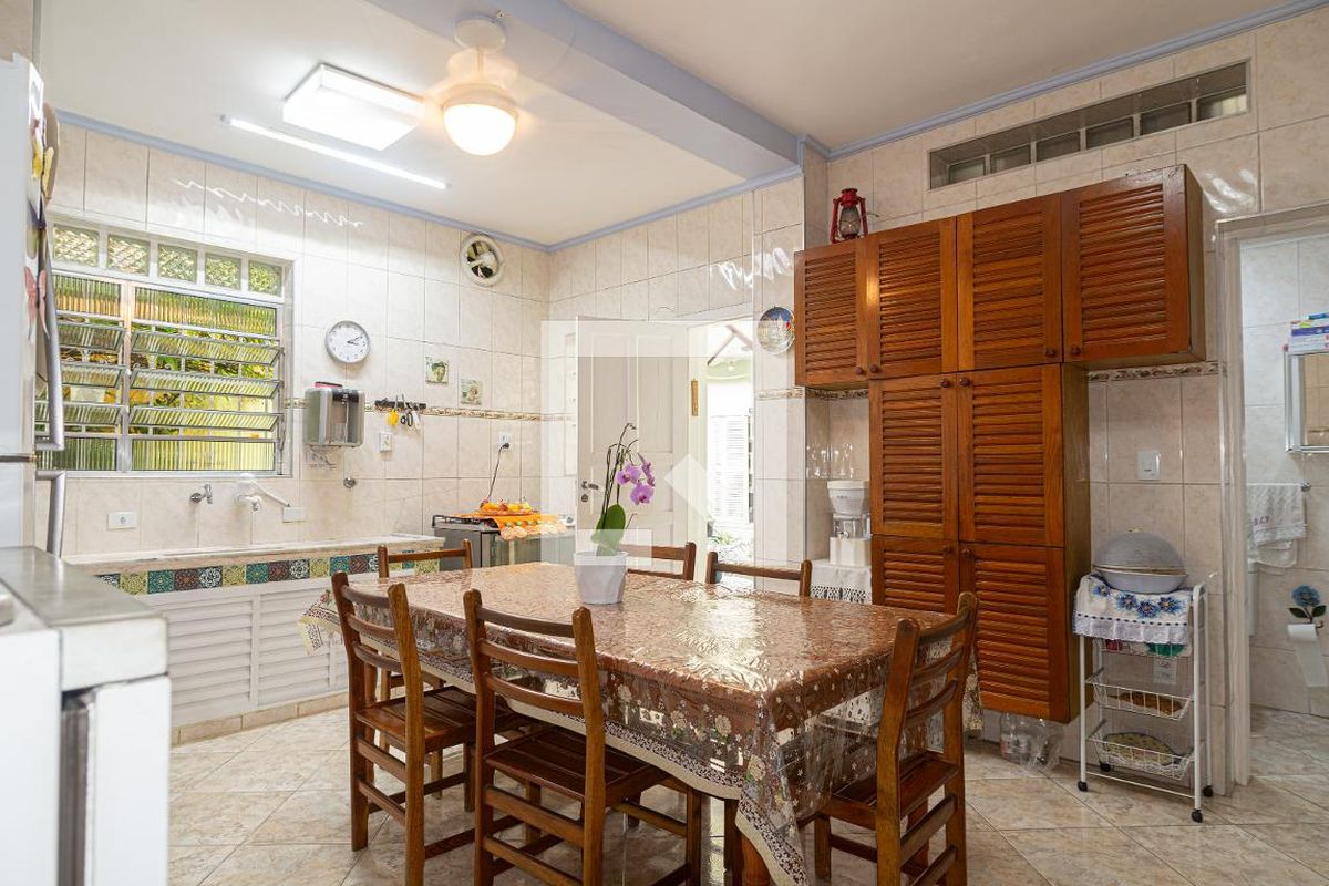 Casa, 3 quartos, 209 m² - Foto 45