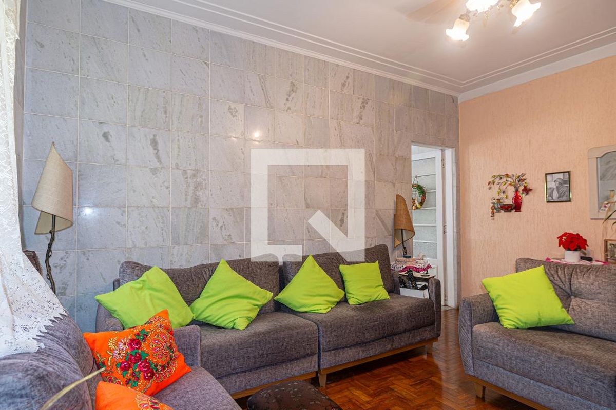 Casa, 3 quartos, 209 m² - Foto 2