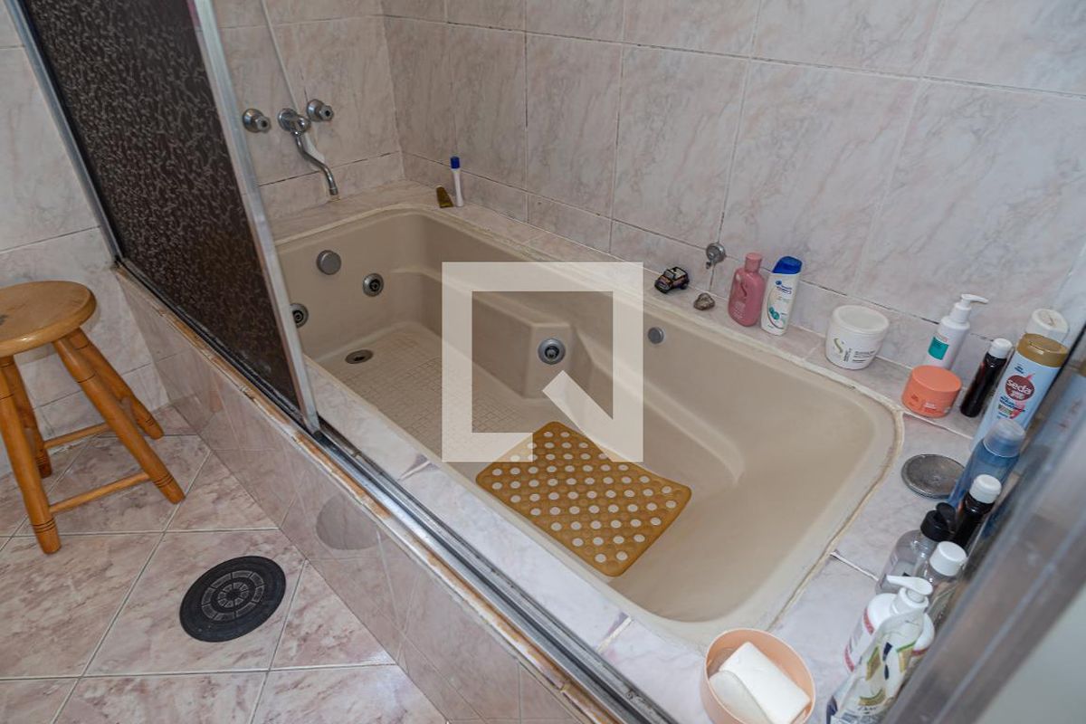 Casa, 3 quartos, 209 m² - Foto 17