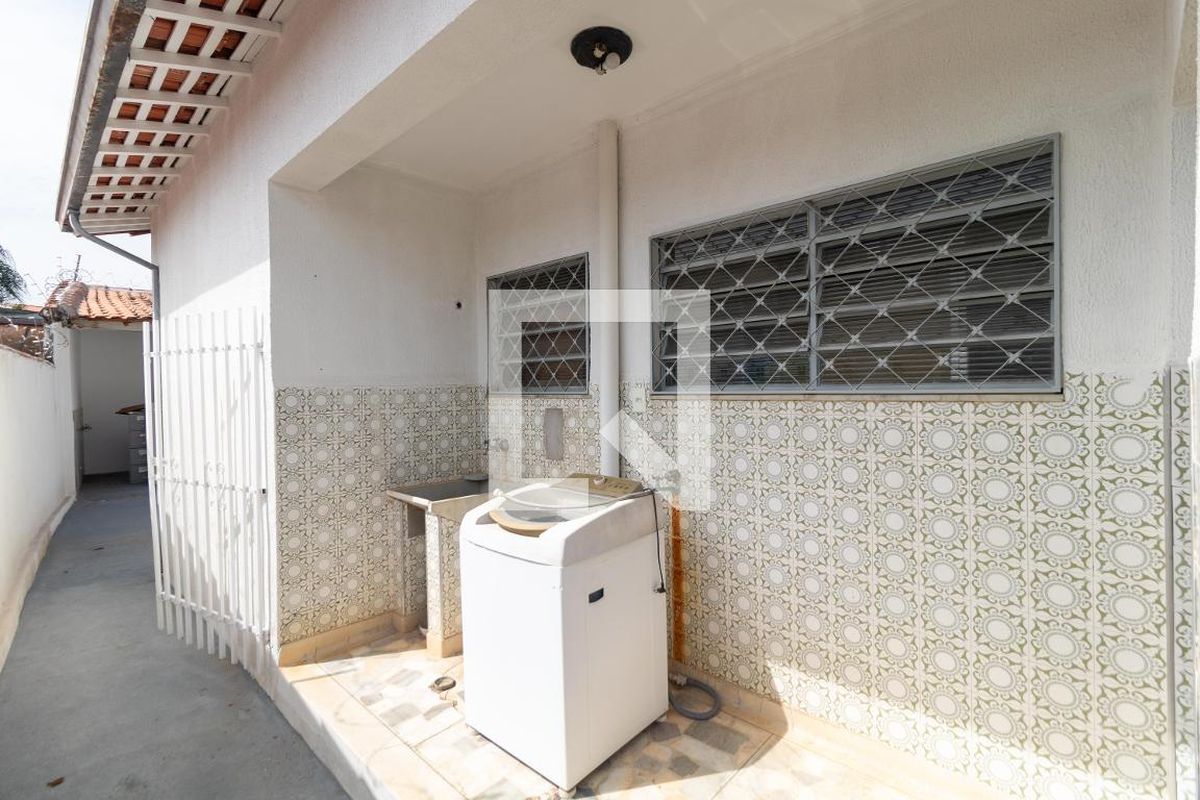 Casa à Venda - Parque Prado, 4 Quartos,  183 m2 em , Campinas - sp | SoloBR