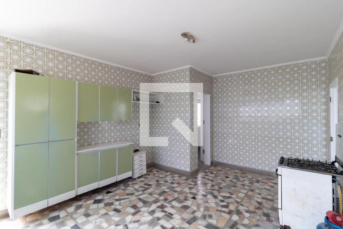 Casa à Venda - Parque Prado, 4 Quartos,  183 m2 em , Campinas - sp | SoloBR