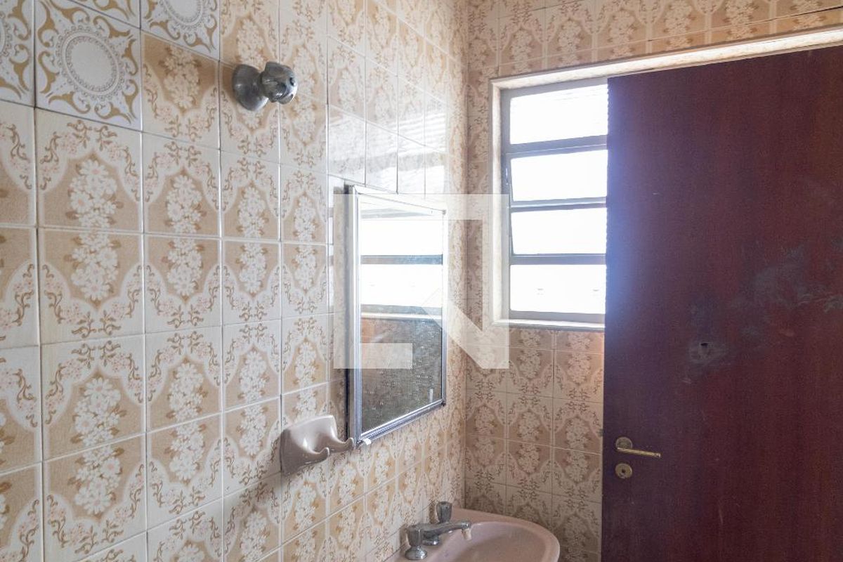 Casa à Venda - Parque Prado, 4 Quartos,  183 m2 em , Campinas - sp | SoloBR