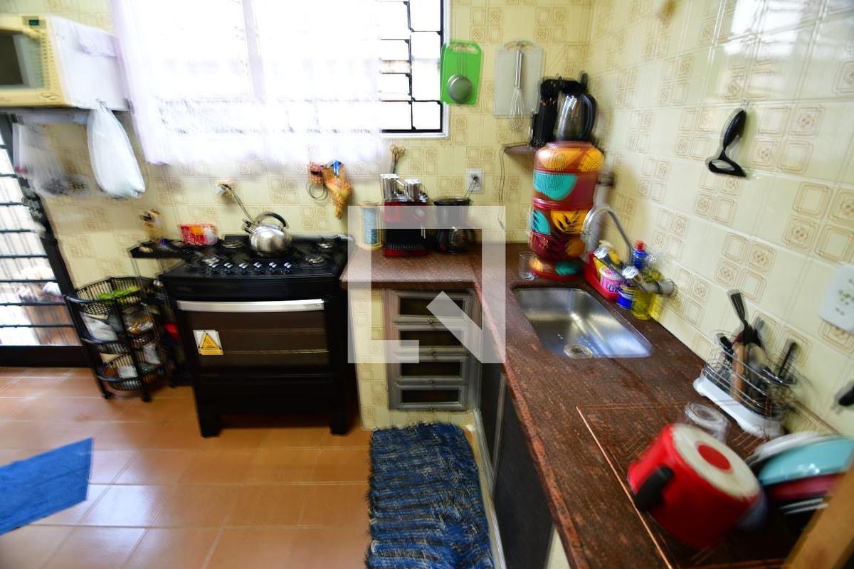 Casa à Venda - Jardim Flamboyant, 3 Quartos,  161 m2 em , Campinas - sp | SoloBR