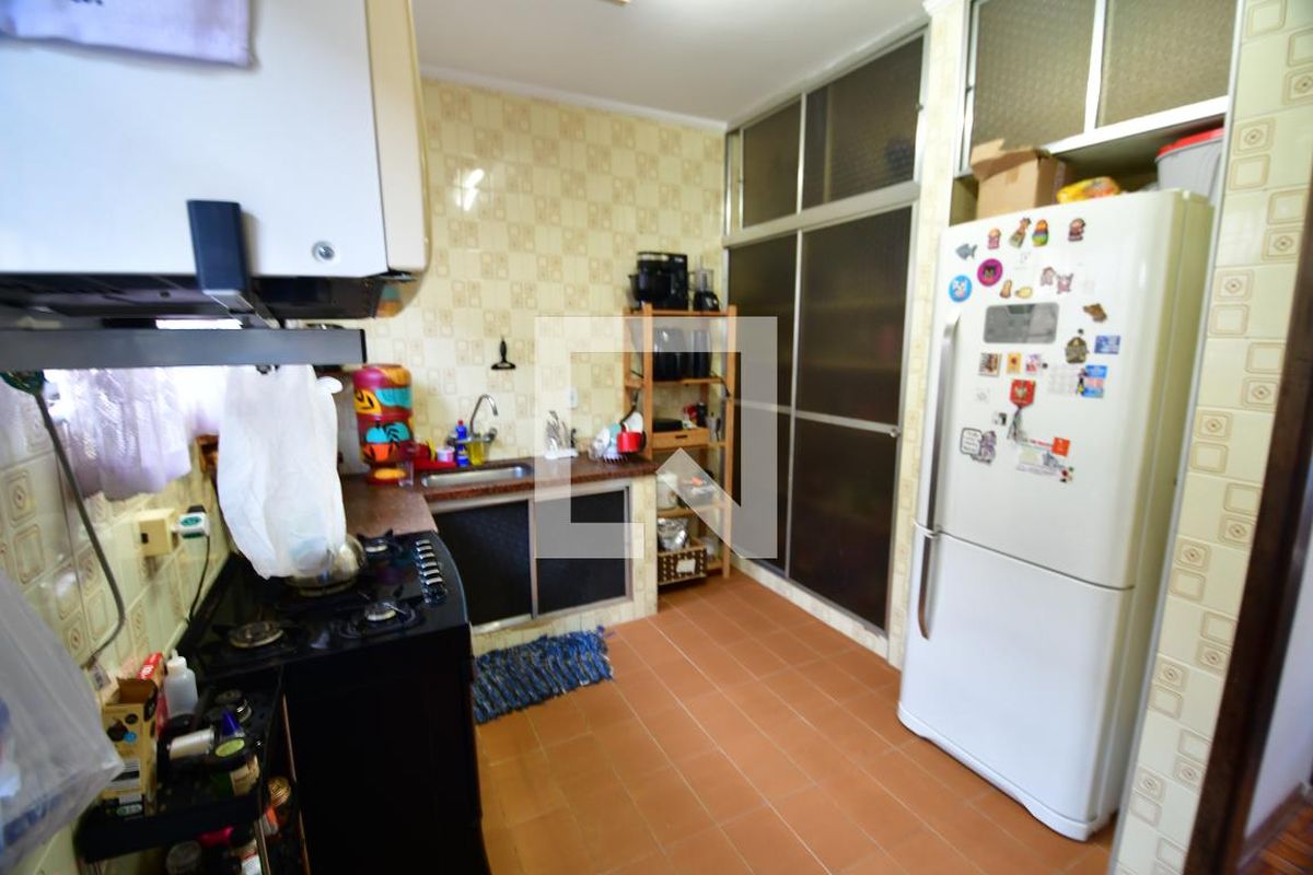 Casa à Venda - Jardim Flamboyant, 3 Quartos,  161 m2 em , Campinas - sp | SoloBR