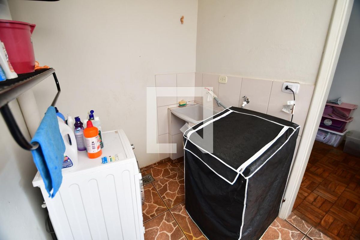 Casa à Venda - Jardim Flamboyant, 3 Quartos,  161 m2 em , Campinas - sp | SoloBR