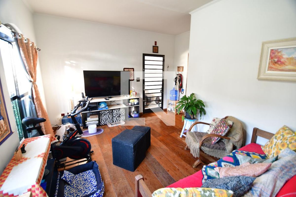 Casa à Venda - Jardim Flamboyant, 3 Quartos,  161 m2 em , Campinas - sp | SoloBR
