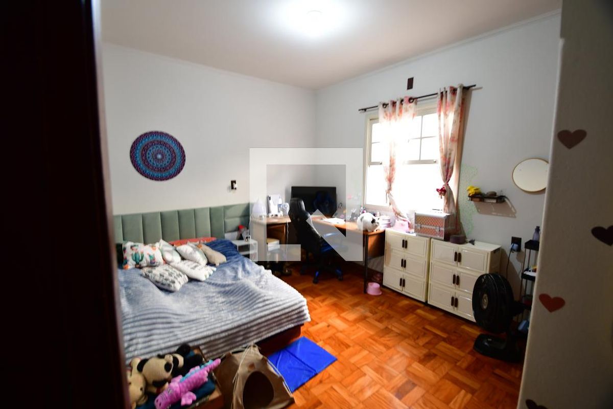 Casa à Venda - Jardim Flamboyant, 3 Quartos,  161 m2 em , Campinas - sp | SoloBR