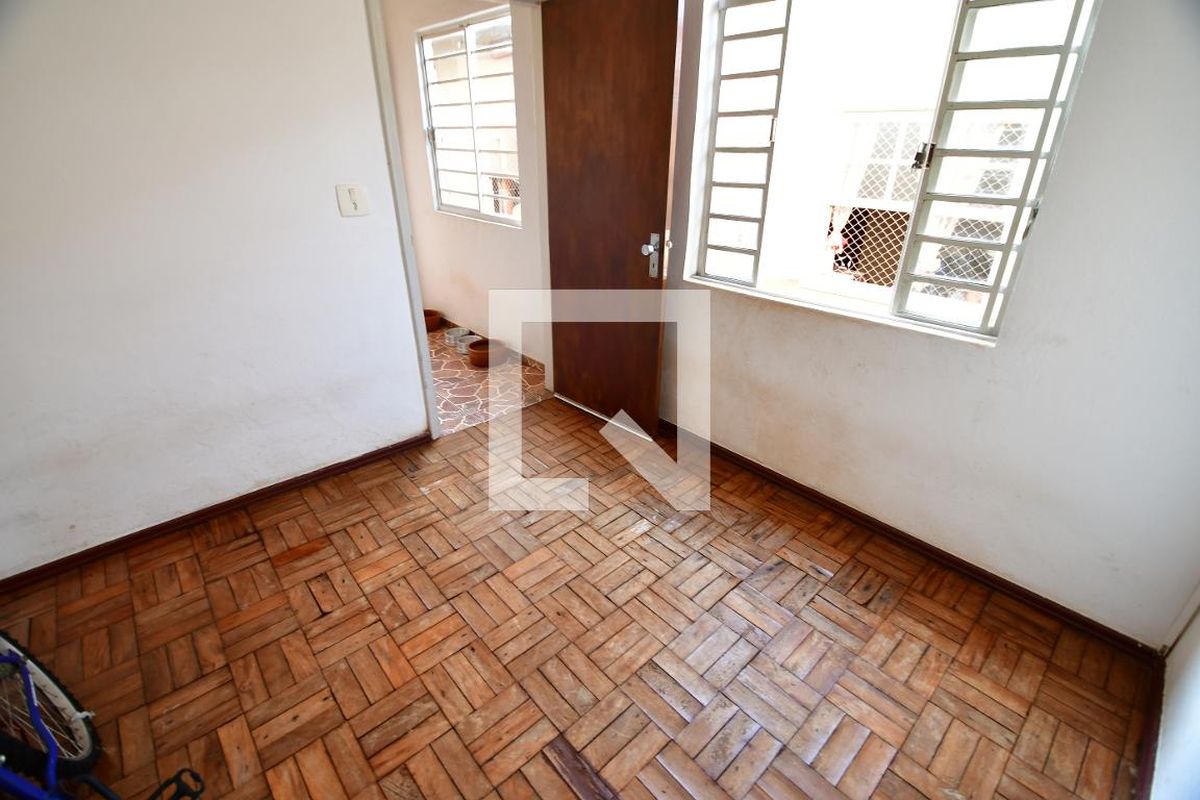 Casa à Venda - Jardim Flamboyant, 3 Quartos,  161 m2 em , Campinas - sp | SoloBR