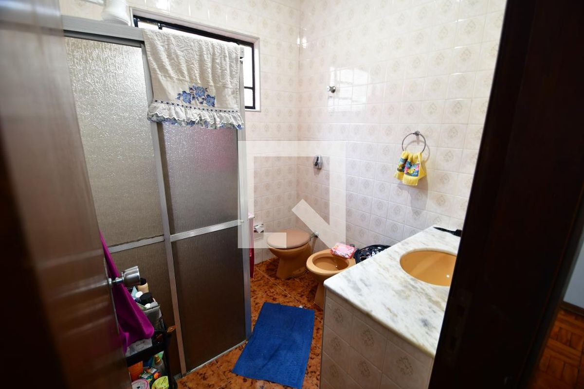 Casa à Venda - Jardim Flamboyant, 3 Quartos,  161 m2 em , Campinas - sp | SoloBR