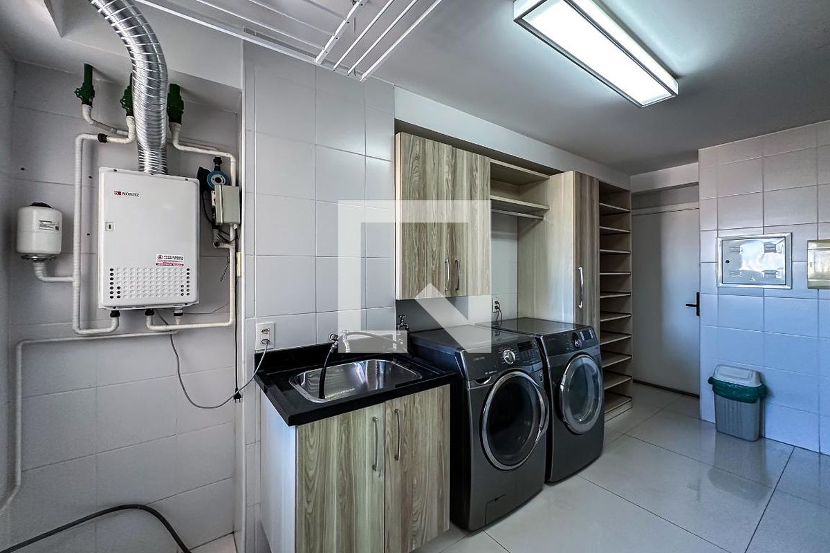 Apartamento, 4 quartos, 210 m² - Foto 70