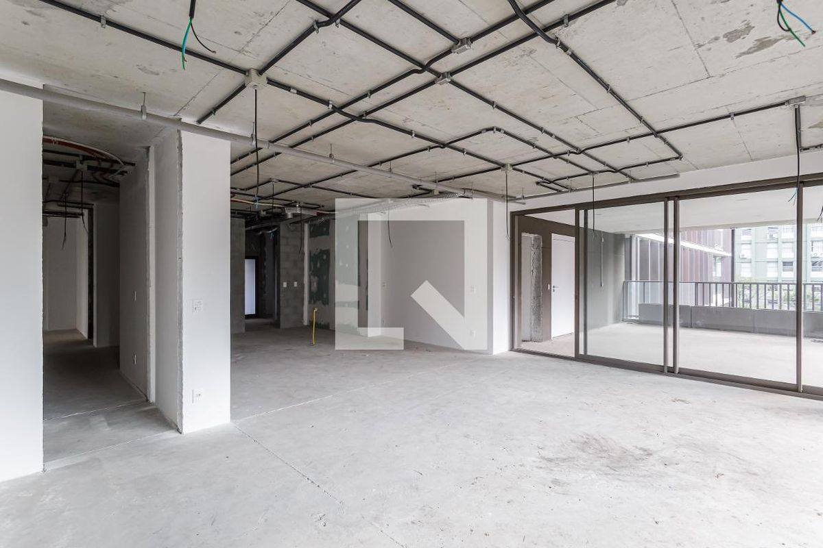 Apartamento, 3 quartos, 204 m² - Foto 9