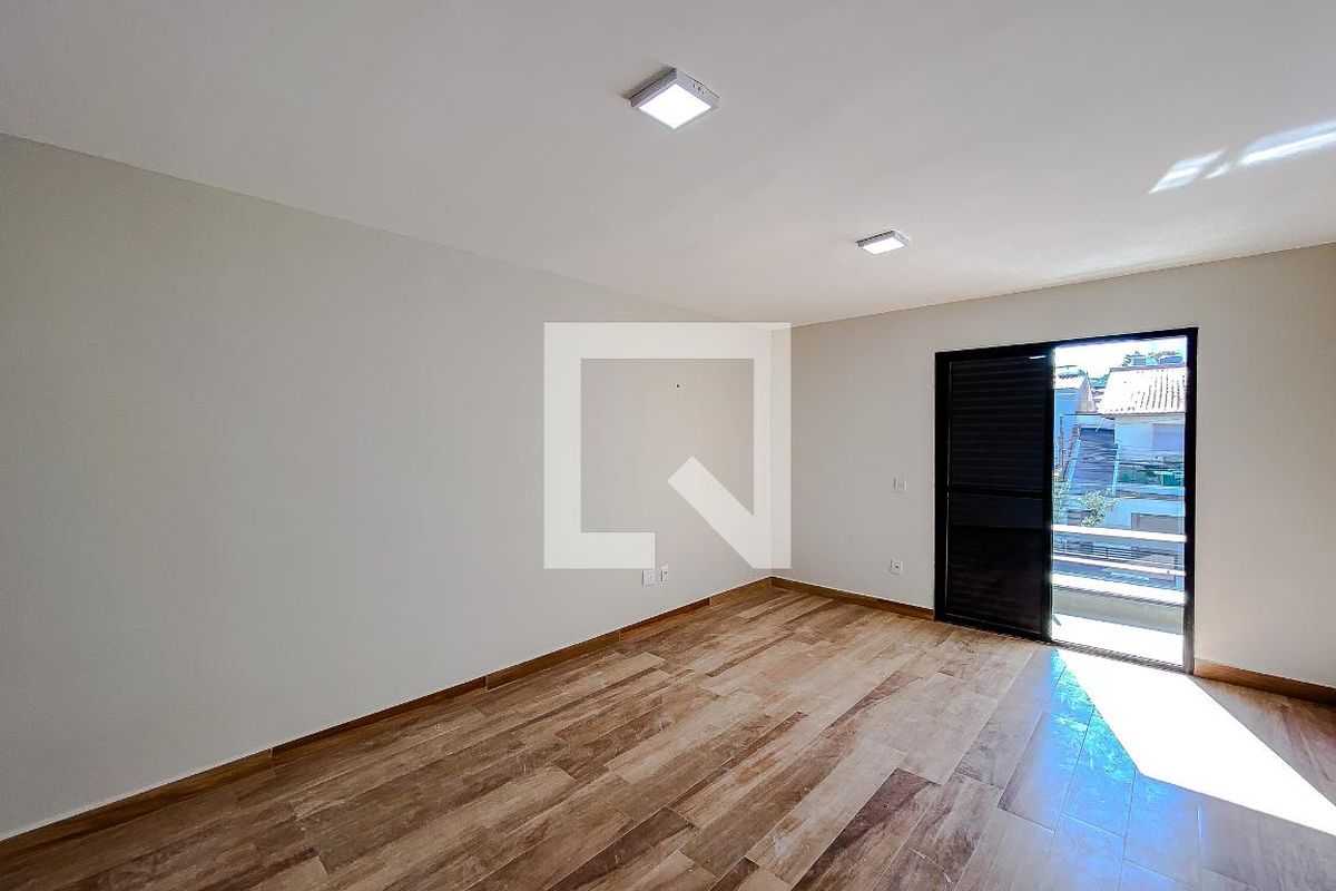 Casa, 3 quartos, 200 m² - Foto 14