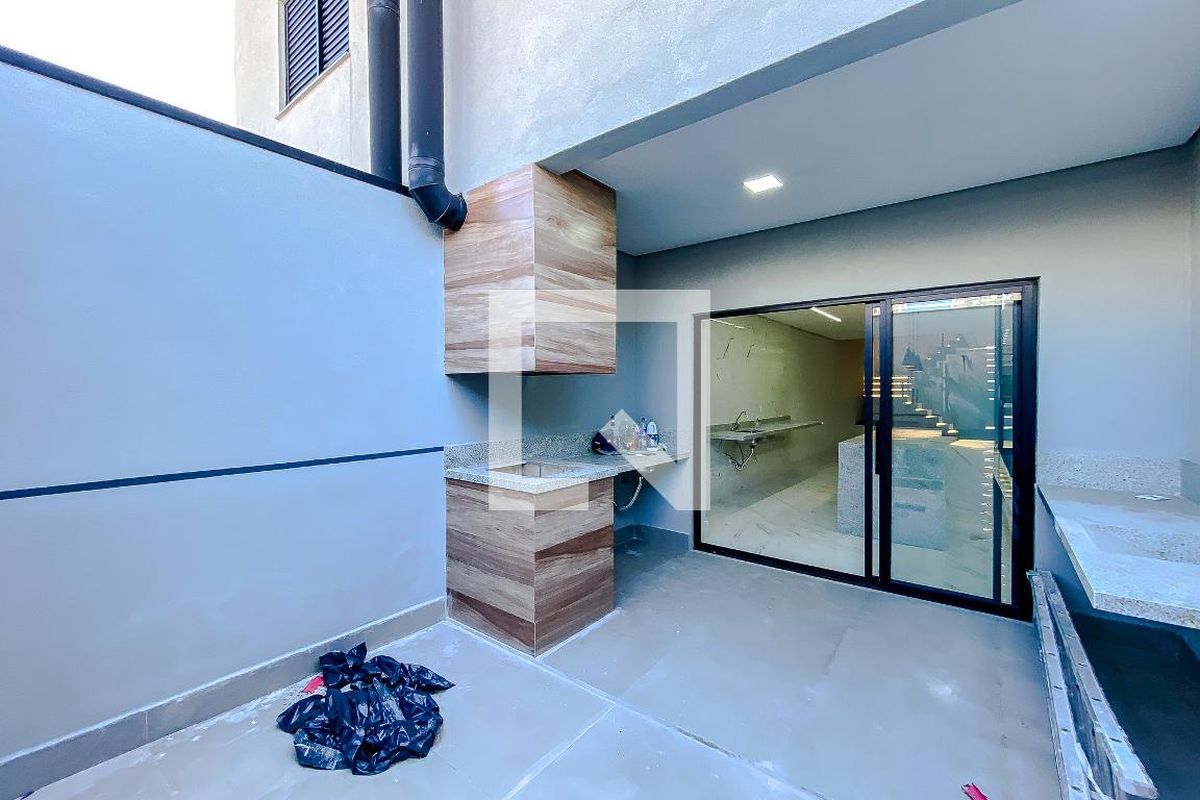 Casa, 3 quartos, 200 m² - Foto 63