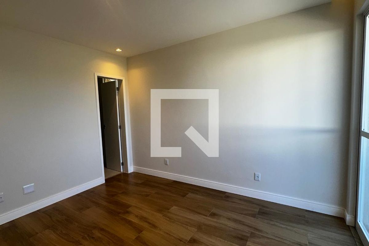 Casa, 4 quartos, 273 m² - Foto 28