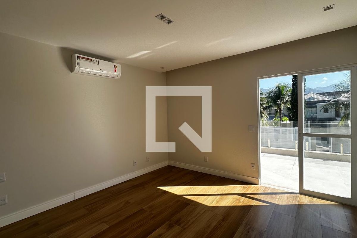 Casa, 4 quartos, 273 m² - Foto 33